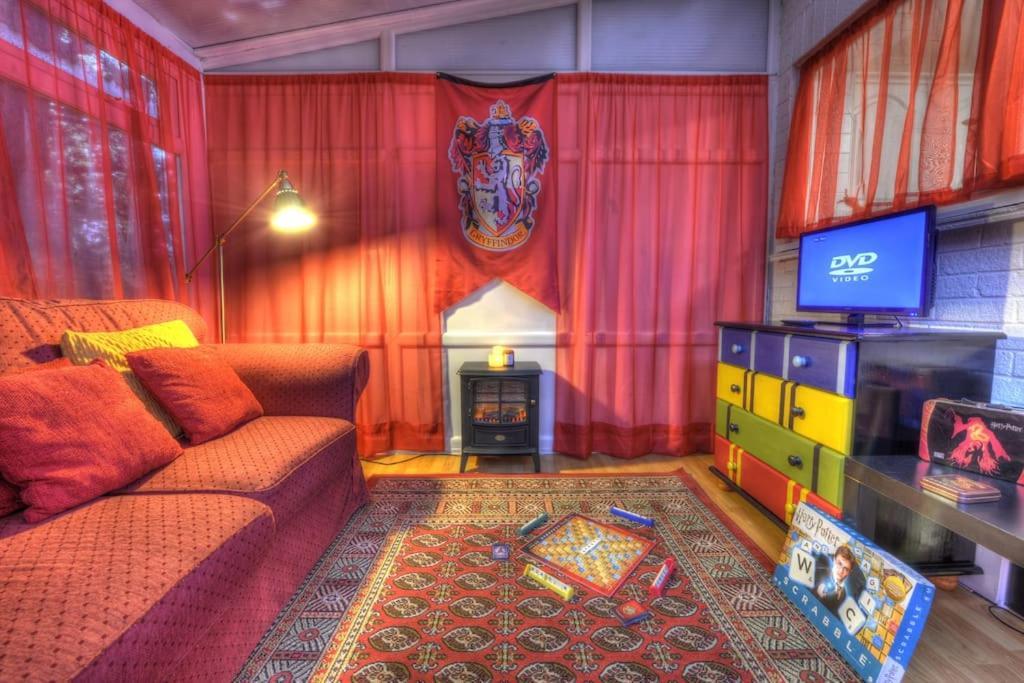 Harry'S House Apartment Watford  Exterior photo