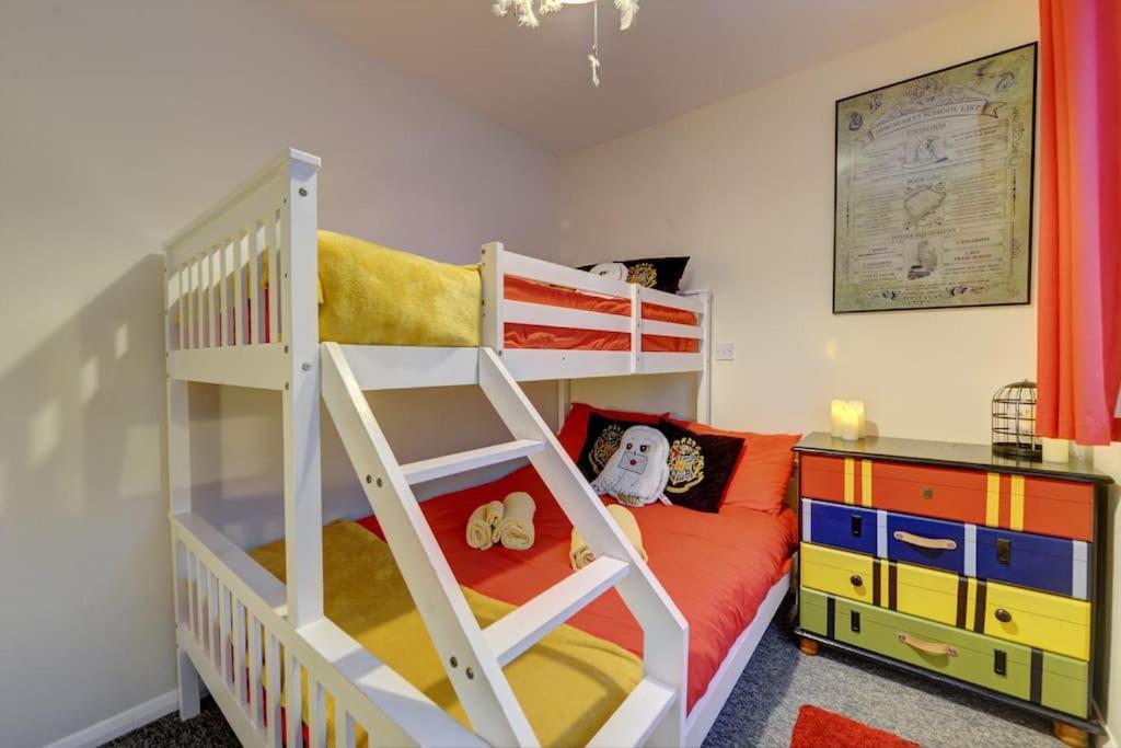 Harry'S House Apartment Watford  Exterior photo