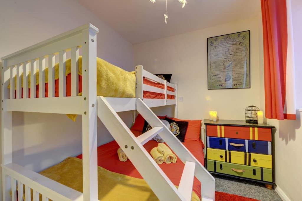 Harry'S House Apartment Watford  Exterior photo